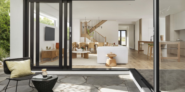 Comprar / Vender Casas Unifamiliares y Chalets en Sant Martí Sarroca · con Ventanas Insonorizadas y Aislantes
