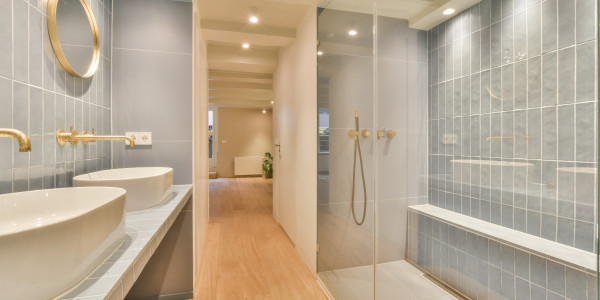 Comprar / Vender Dúplex y Áticos en  Capellades · con Baños de Diseño